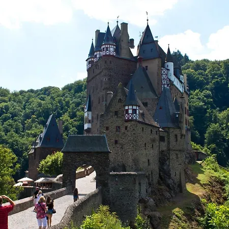 Dağ evi Tiny House Natur-traum Zur Burg Eltz Wierschem
